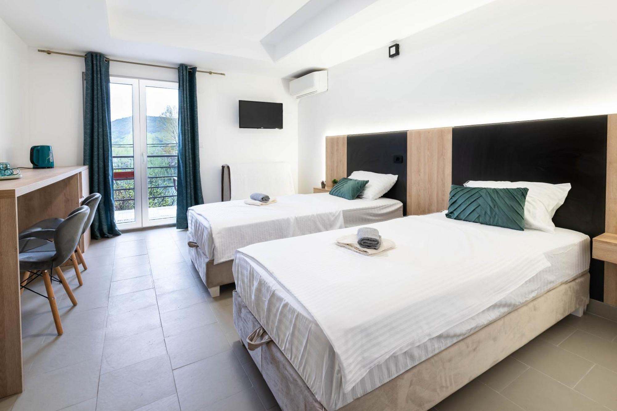 Studio Apartment Cudo Nevidjeno Karuc 外观 照片