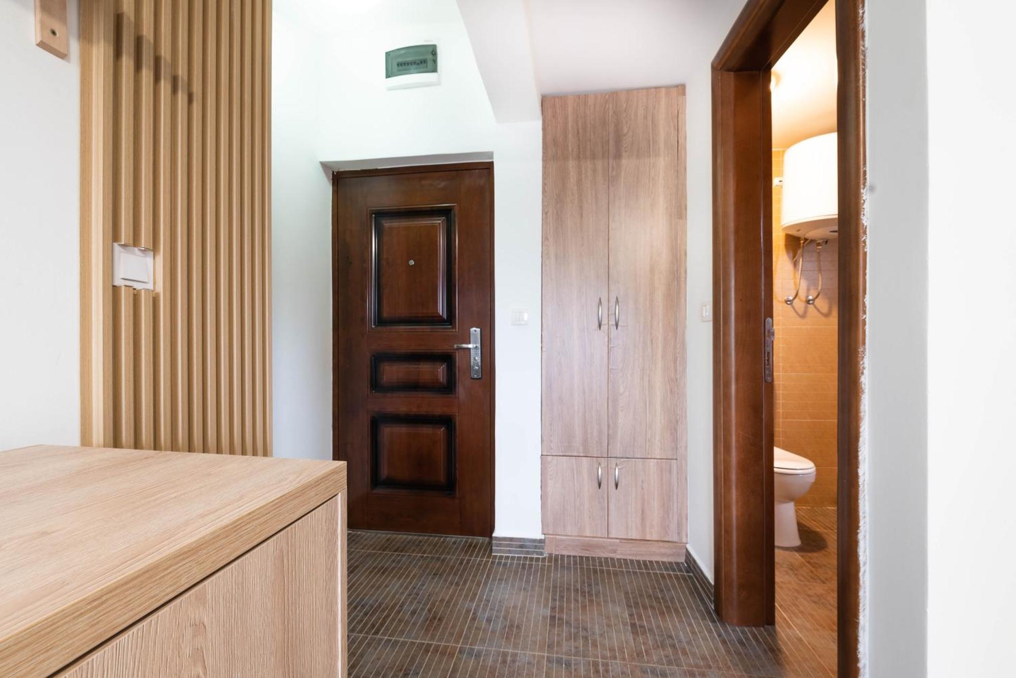 Studio Apartment Cudo Nevidjeno Karuc 外观 照片